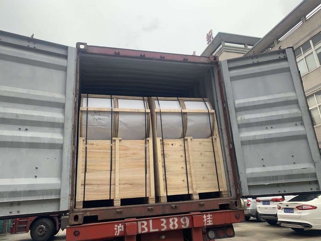 Strengthening KFRP Material Surface Smooth Size Stability Fiber Cables Center Support